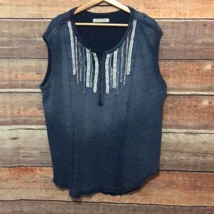 We the free tunic top size M